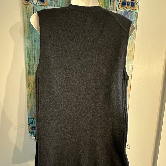 A CHARCOAL GREY BUTTON UP VEST - Picture 2 of 7